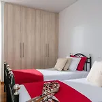 Central Double Bedroom Apartment